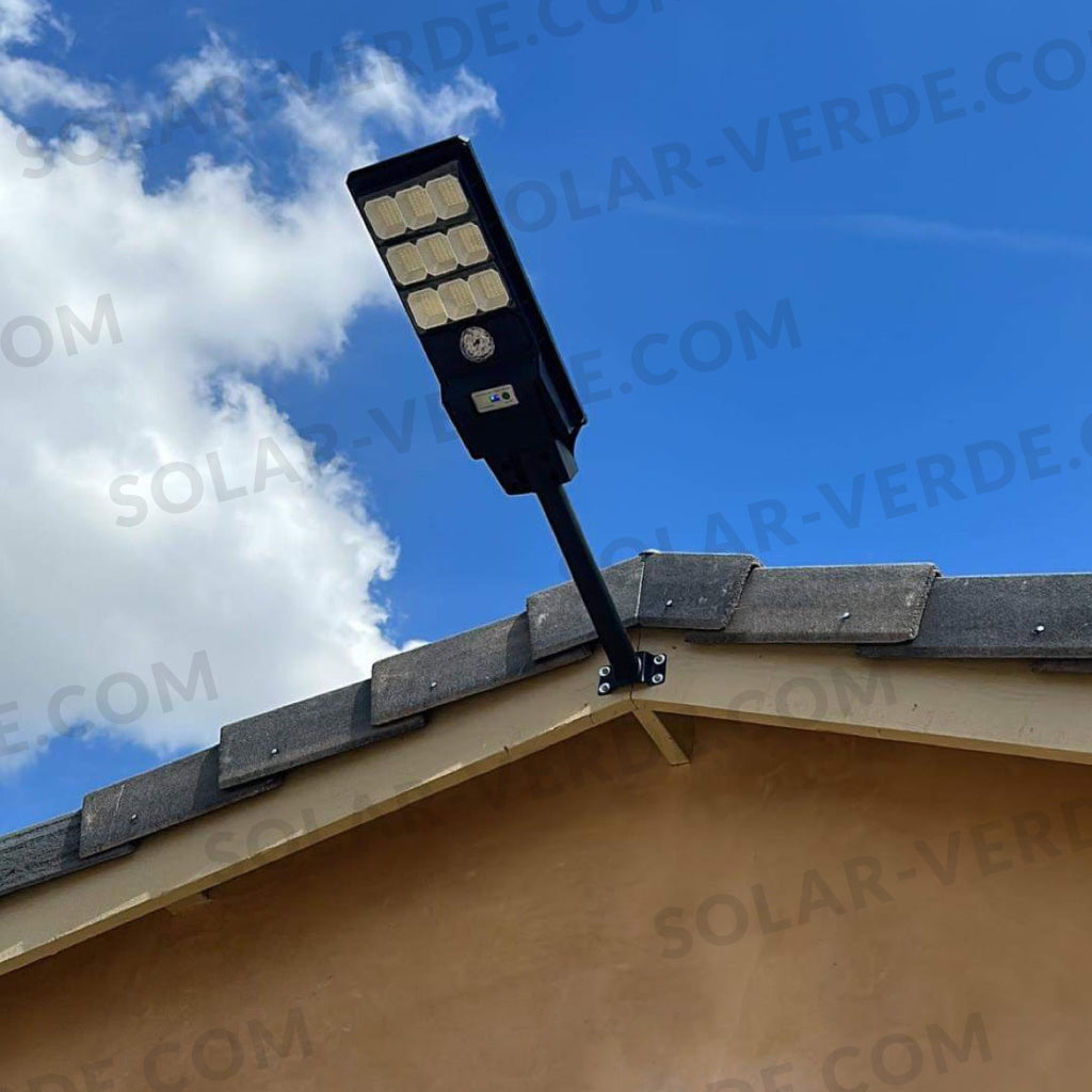 Outdoor Solar Light with Disco Ball (Motion Sensor/All Night On)